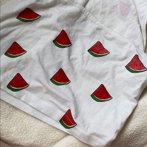 Brandy Melville watermelon halter - Picture 3 of 3